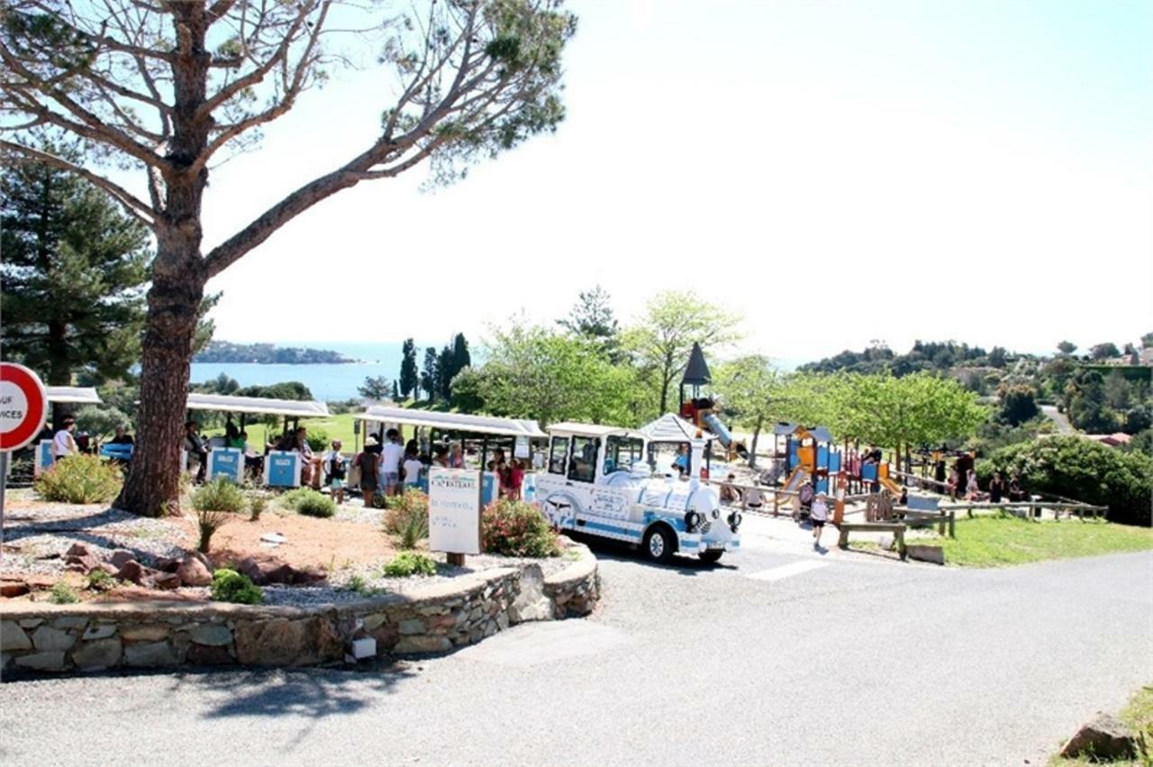 Cap Esterel Appartement Climatise Dans Le Centre Du Village Vacances Drammont Buitenkant foto